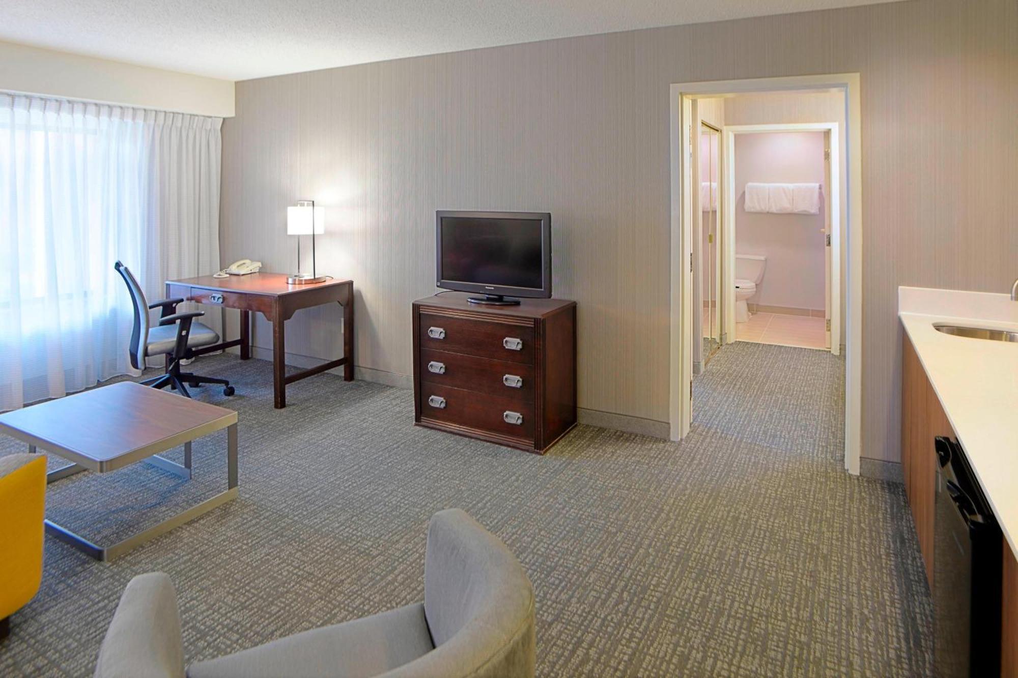 Courtyard By Marriott Кокомо Екстер'єр фото