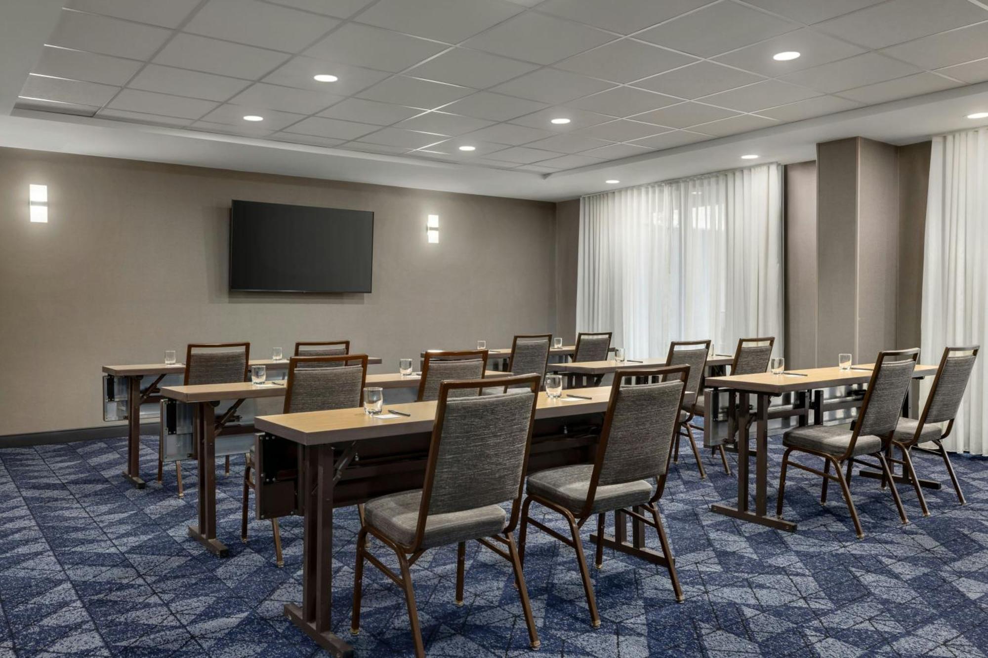 Courtyard By Marriott Кокомо Екстер'єр фото